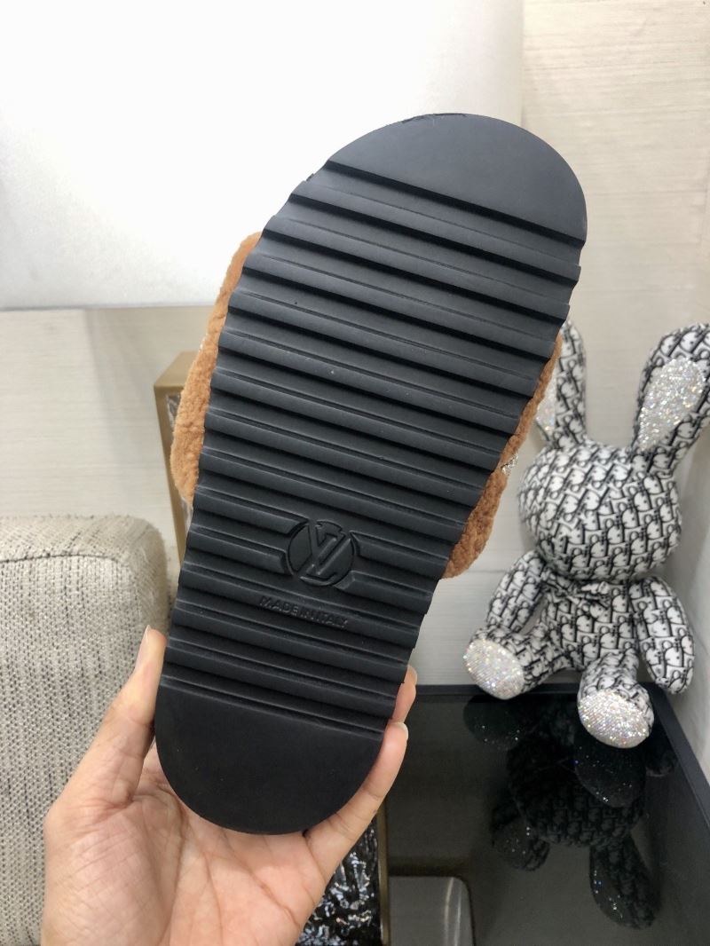 Louis Vuitton Slippers